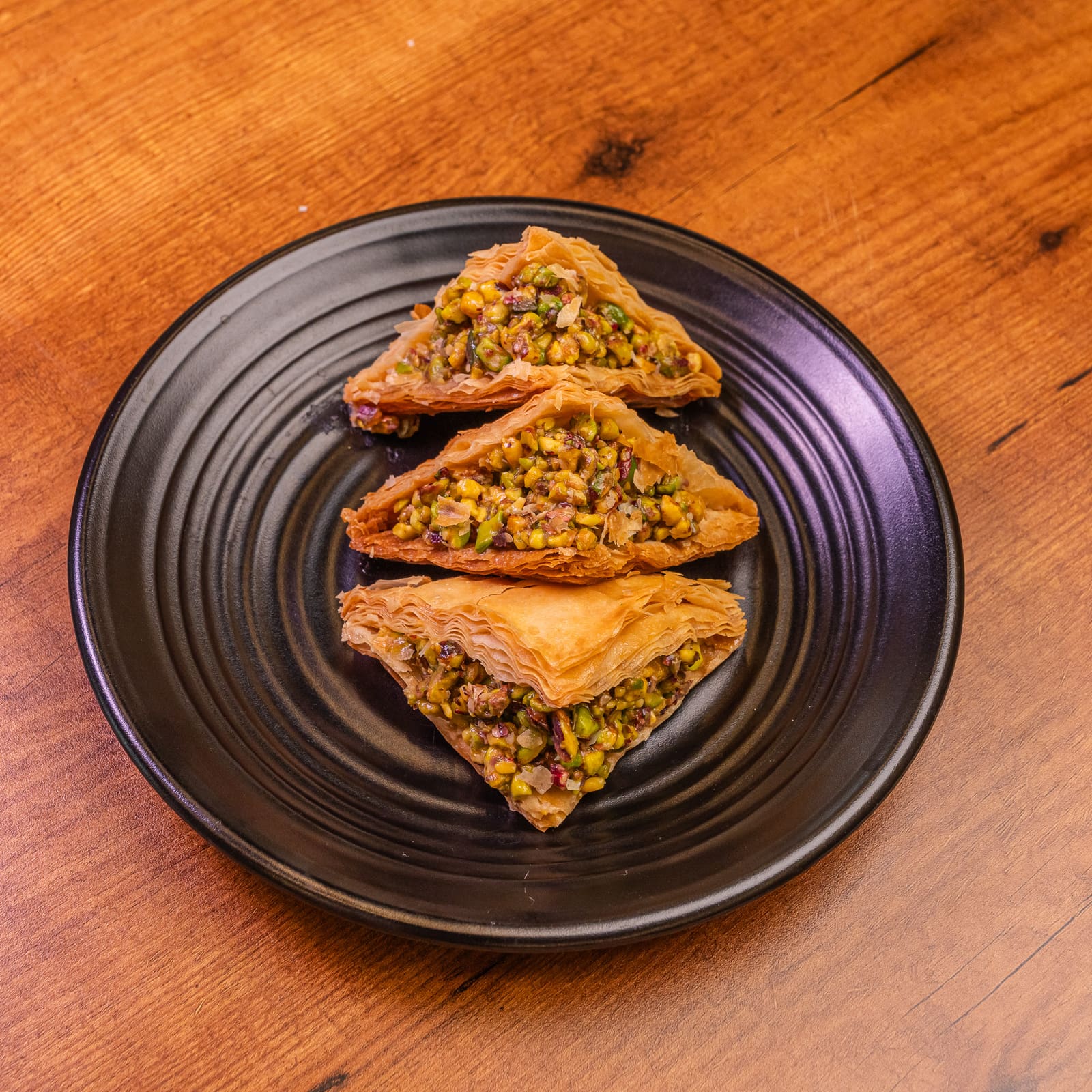 Pistachio Warbat